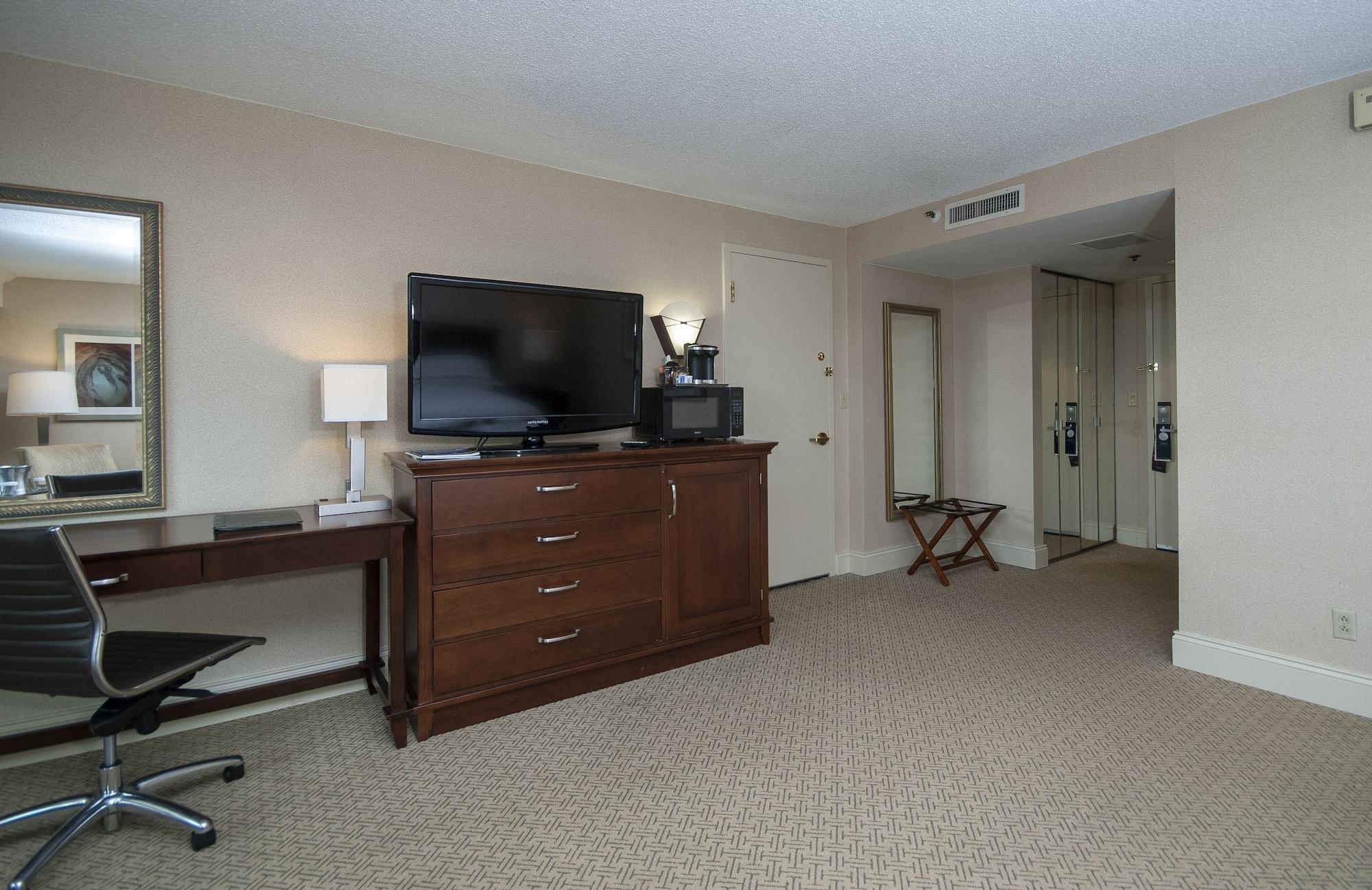 Hilton Greenville Zewnętrze zdjęcie