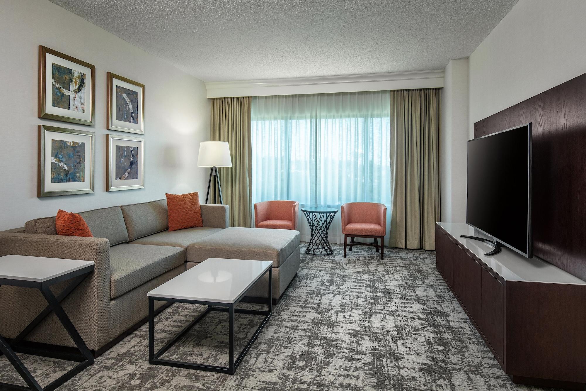 Hilton Greenville Zewnętrze zdjęcie