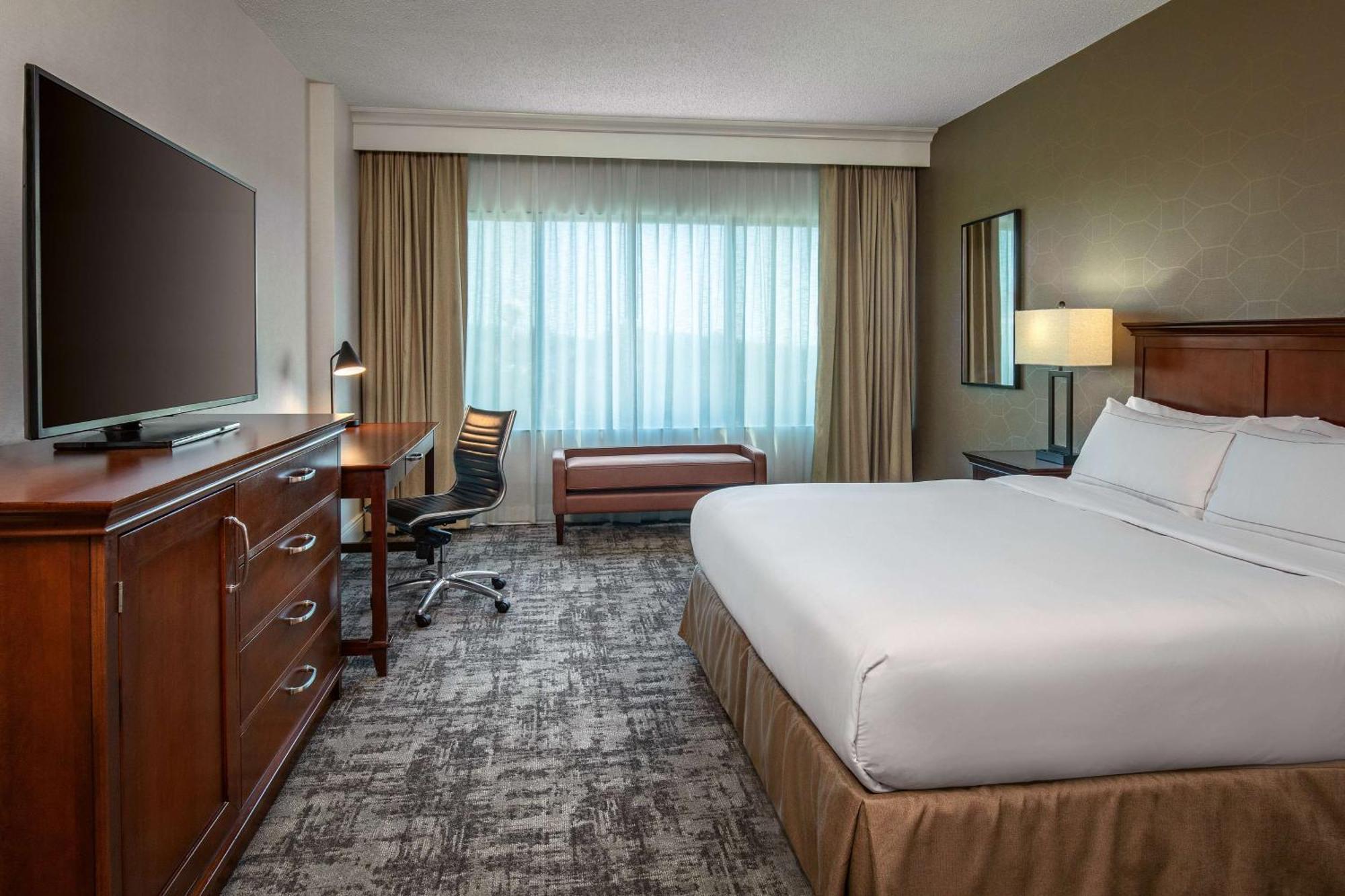 Hilton Greenville Zewnętrze zdjęcie